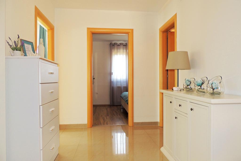 Private Accommodation Kirincic Vrh  Exterior foto