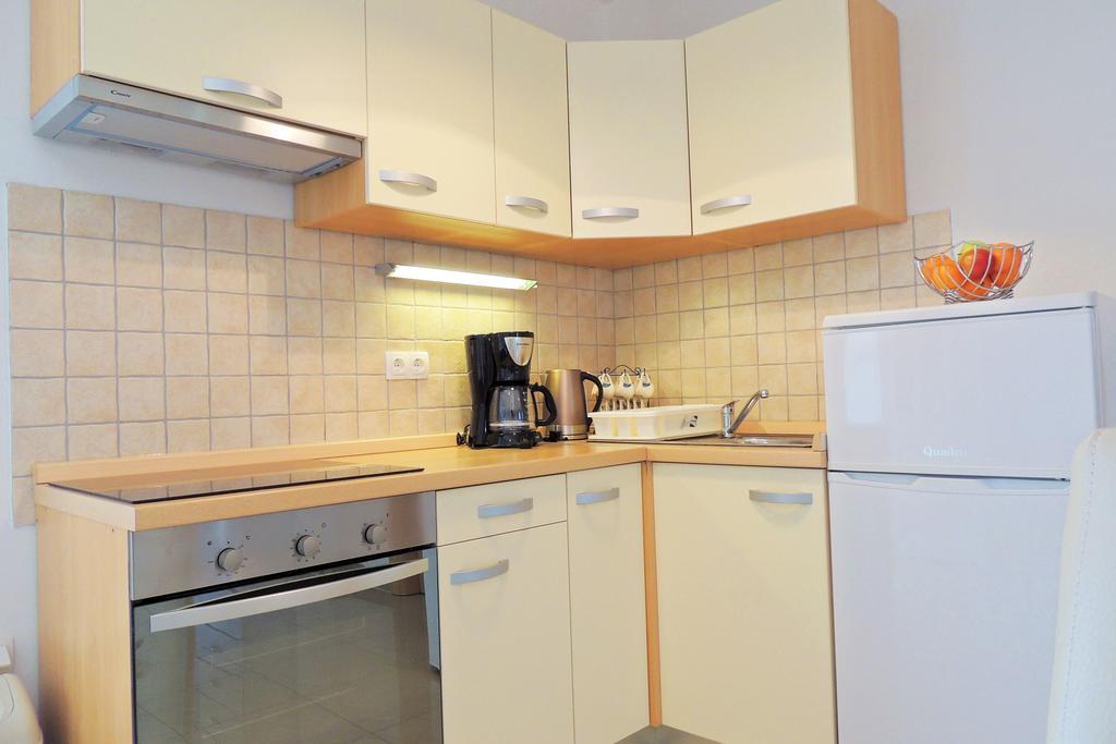 Private Accommodation Kirincic Vrh  Exterior foto